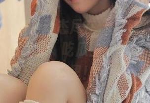 最新动态尽在“17吃瓜官网”，直达热门视频，吃瓜圈里的真相解析在这里！