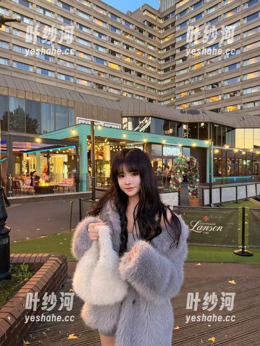 想要收藏精彩视频？快来51吃瓜视频官网app，一起吃瓜看看吧！