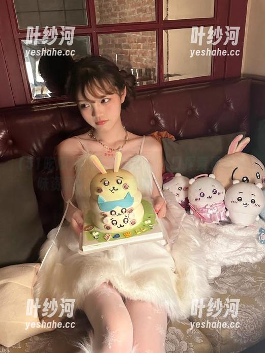 在51吃瓜官网入口探索更多美味资源，一起享受吃瓜的乐趣吧！