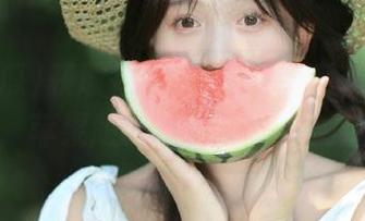获取每日大瓜51吃瓜精彩视频，苹果版应用让你追上潮流