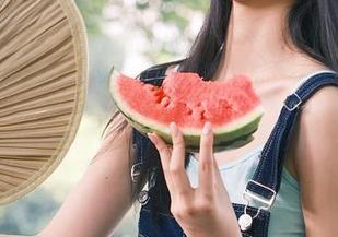 51吃瓜黑料正能量官方app下载，永久吃瓜不停歇