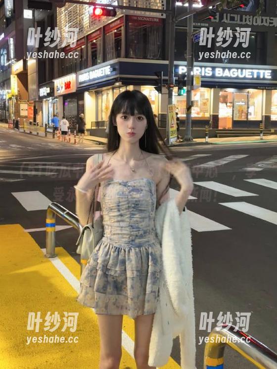 51吃瓜中心 加入“51吃瓜中心”,享受永久更新的娱乐八卦新闻!