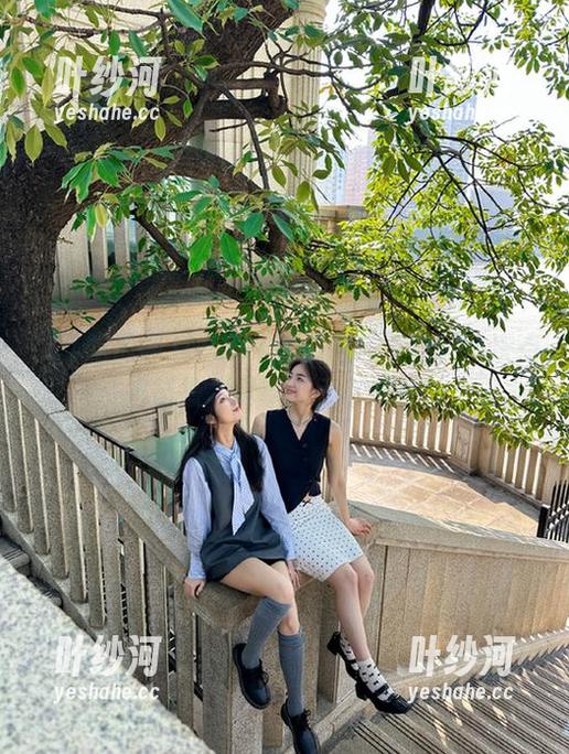 51吃瓜网 探秘51吃瓜网黑料社:一次点击链接,尽享瓜田小秘密!