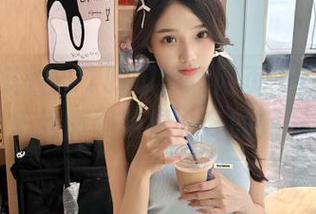 在91吃瓜黑料网页上在线获取最热娱乐新闻和明星八卦的第一手资料