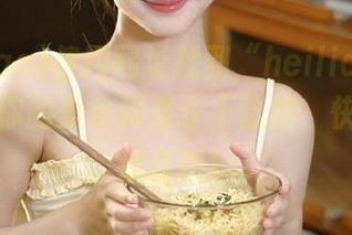 使用网址找到“heiliao.cool”，让你的美食探索永不迷路，快来发掘惊喜吧！