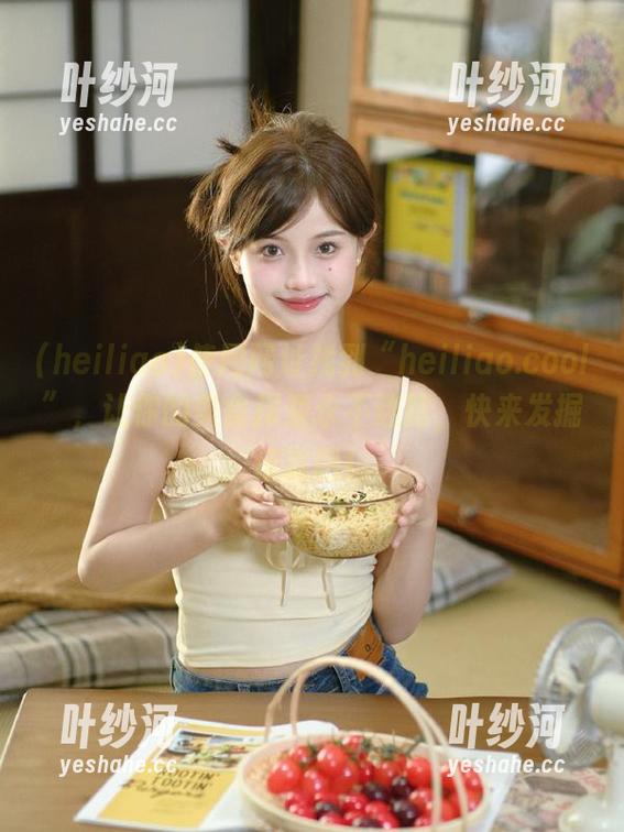 使用网址找到“heiliao.cool”，让你的美食探索永不迷路，快来发掘惊喜吧！