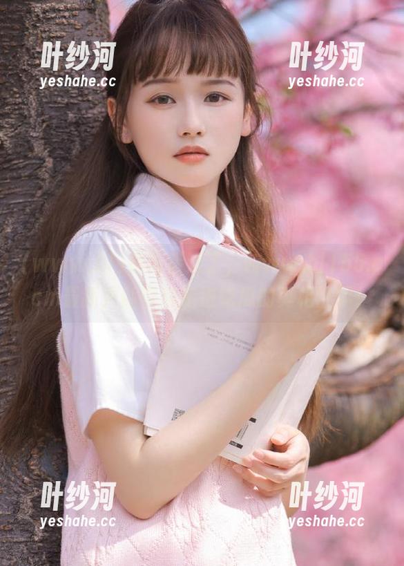 www.hl 别再错过了,www.hl155.ccm最新更新带你走进吃瓜的真相世界!