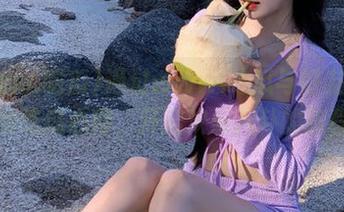 通过www.吃瓜与好友分享你的吃瓜心得，开启欢乐八卦的旅程。