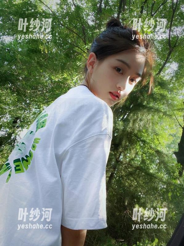 www.黑料 想知道娱乐圈的黑料吗?点击链接访问www.黑料并下载官方app获取更多信息!