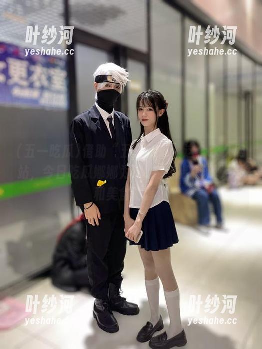 借助“五一吃瓜”这个永久网站，今日吃瓜娜娜为您奉上最新鲜的八卦和美食推荐！