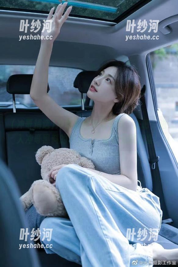 冲哥精选 冲哥精选与众不同,来吧,进入冲哥黑料的传送门,收获无数惊喜!