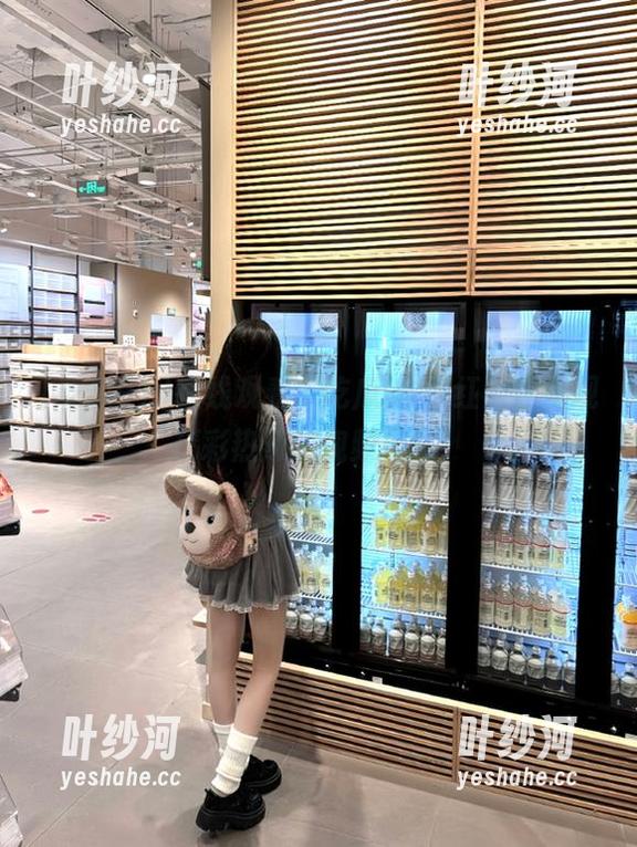 吃瓜91 在线观看,吃瓜91网红为你呈现精彩热辣的视频揭秘!