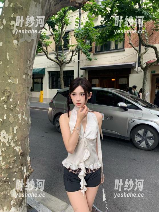 吃瓜天堂 在“吃瓜天堂”畅享娱乐视频,西瓜入口随时为你提供最新事件解析!