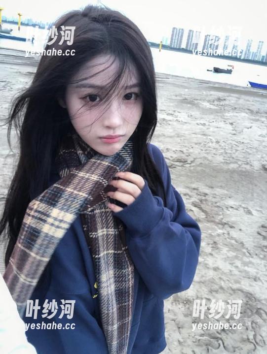 反差吃瓜黑料事件热议中：探索相关信息的地址与官方网址