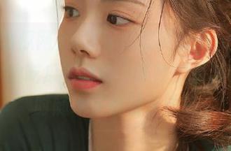 “第一吃瓜网chigua”:开启你的吃瓜新体验,丰富的资源让你随时随地了解娱乐动态