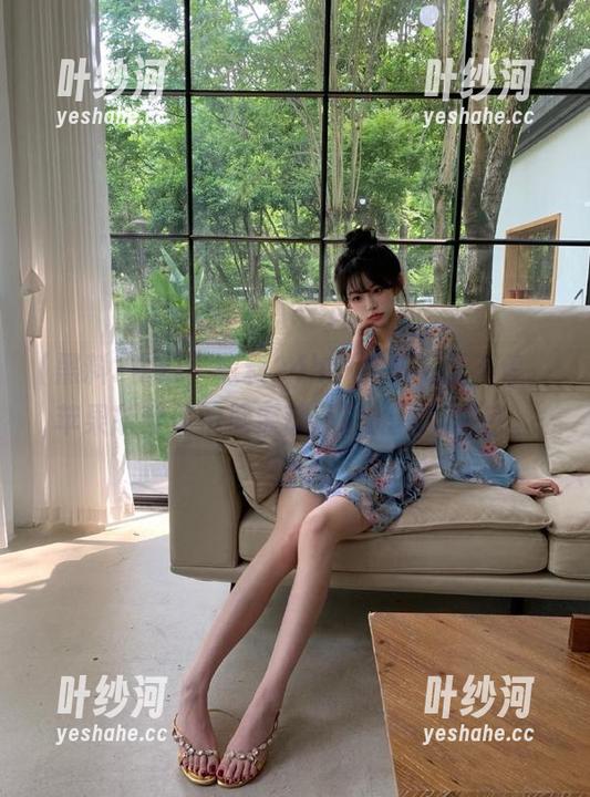 黑料24h “黑料24h”导航更新不停,苹果版帮你挖掘深藏不露的黑料秘密。