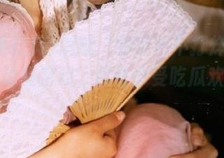 解锁“和黑料不打烊类似的”免费动漫游戏，尽情享受吃瓜欢乐时光！