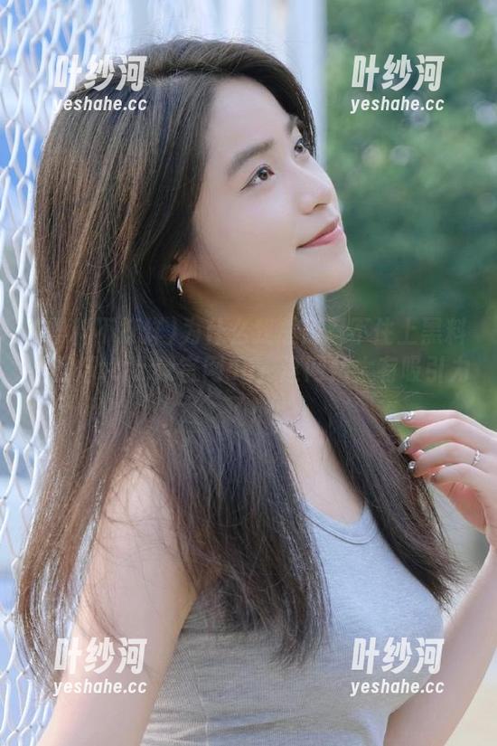 为什么我总是忍不住上黑料不打烊tttzzz官网so，这网站太有吸引力了！