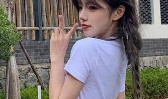 黑料正能量等你登录，揭秘更多八卦故事，快乐永不迷路！