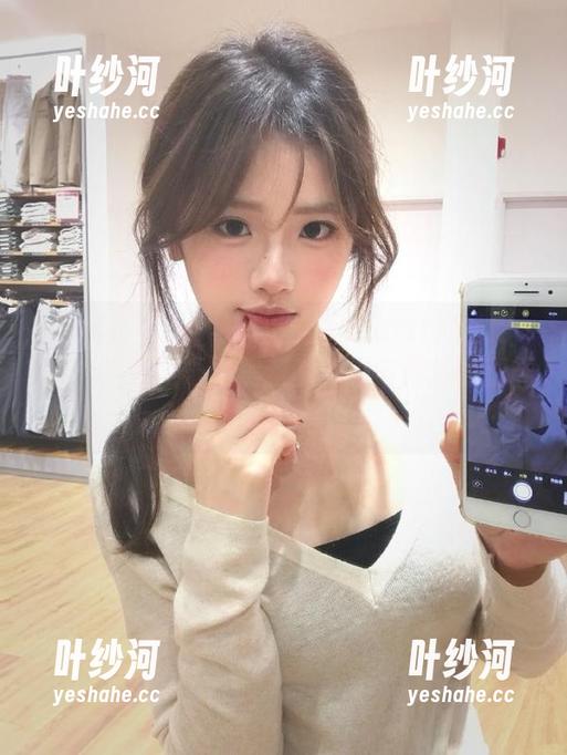 黑料正能量 黑料正能量zzzttt传送门app:揭秘娱乐圈黑料的真相与背后的正能量传递