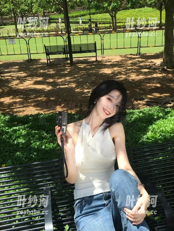 福利16.su黑料正能量入口导航，带你进入瓜圈新天地！