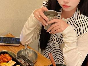 吃瓜必备，黑料网今日入口为你揭开明星背后的秘密！