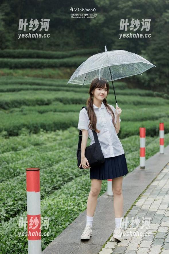 黑料网不打烊网站入口2025：打开首页，探索吃瓜界的最新风暴与内幕！