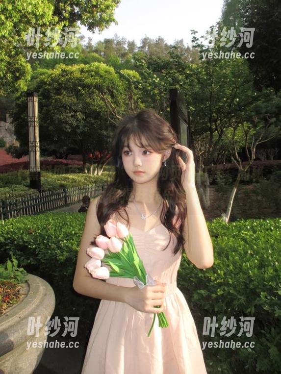 收藏“黑料网页不打烊”的秘密，为你揭开娱乐圈内幕
